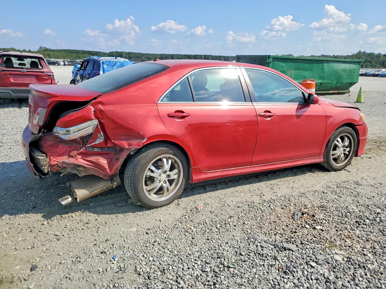 2011 TOYOTA CAMRY SE — Фото 3 из 12