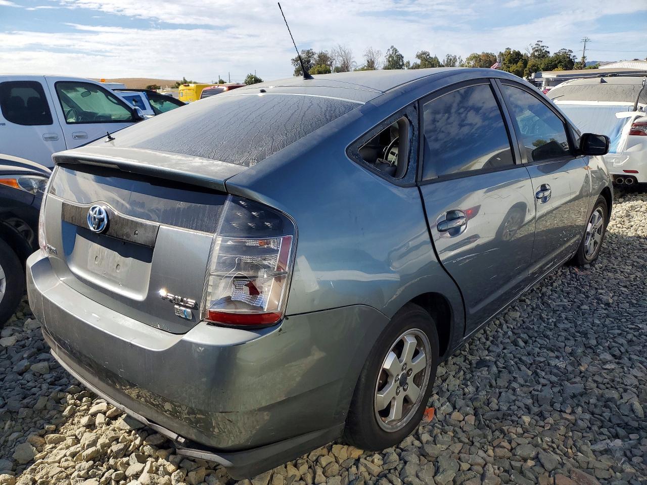 JTDKB20U153048940 2005 TOYOTA PRIUS photo no. 3