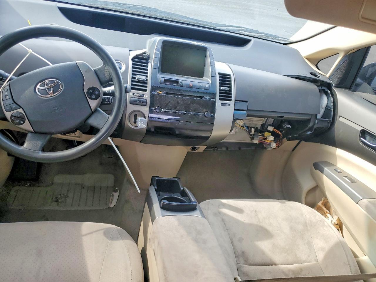 JTDKB20U153048940 2005 TOYOTA PRIUS photo no. 8