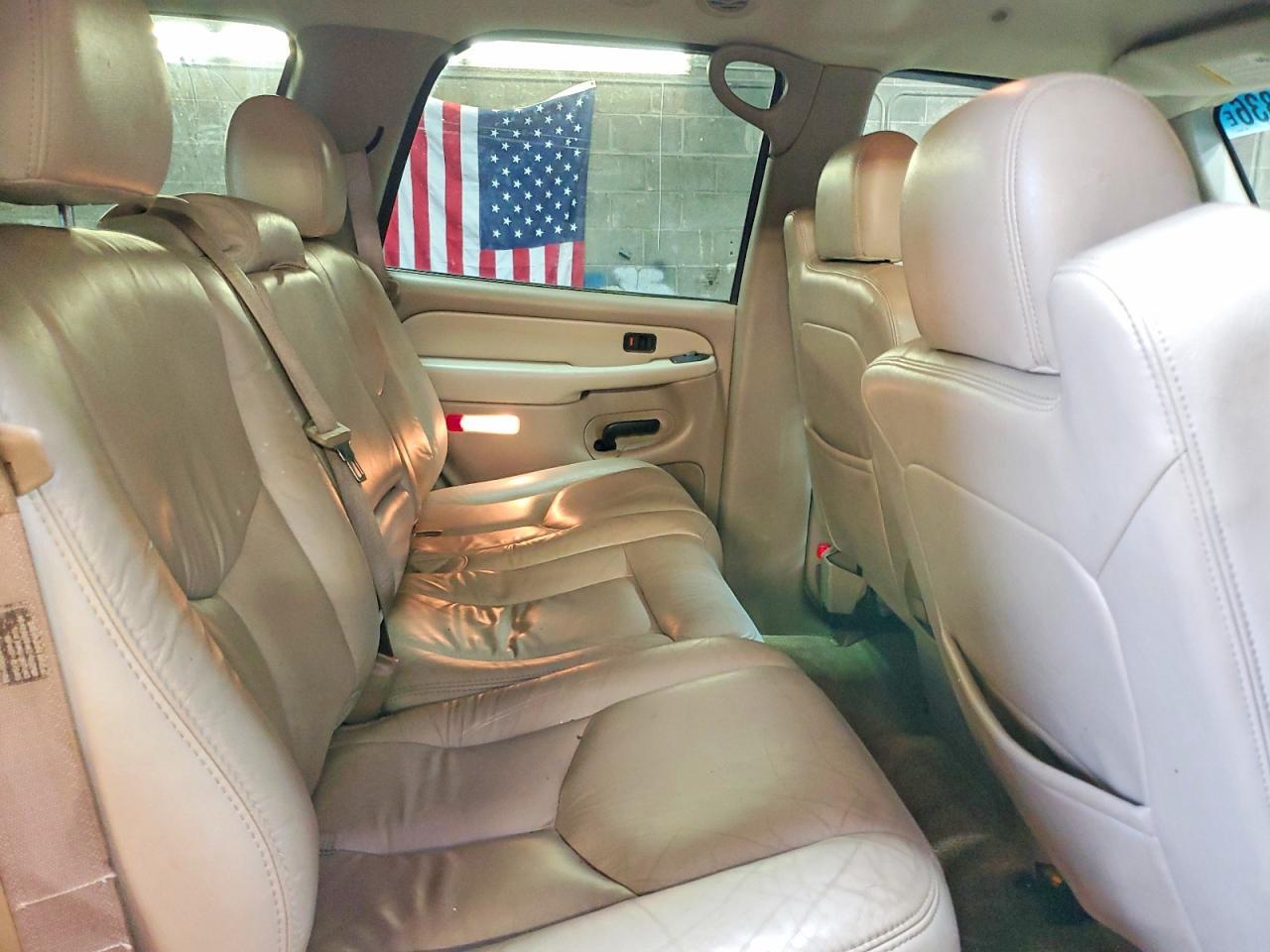 2003 CHEVROLET TAHOE K1500 — Фото 11 из 13