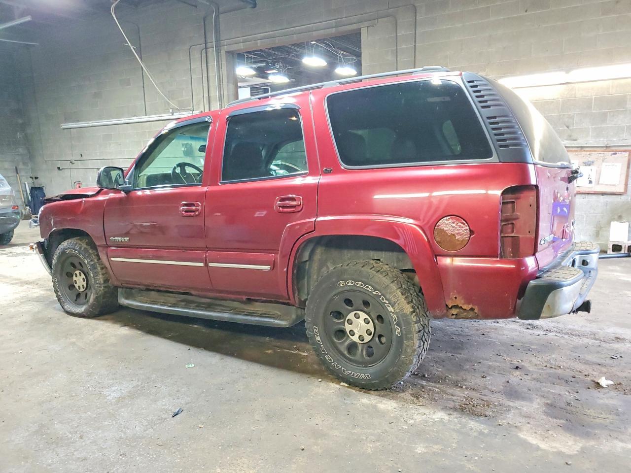2003 CHEVROLET TAHOE K1500 — Фото 2 из 13
