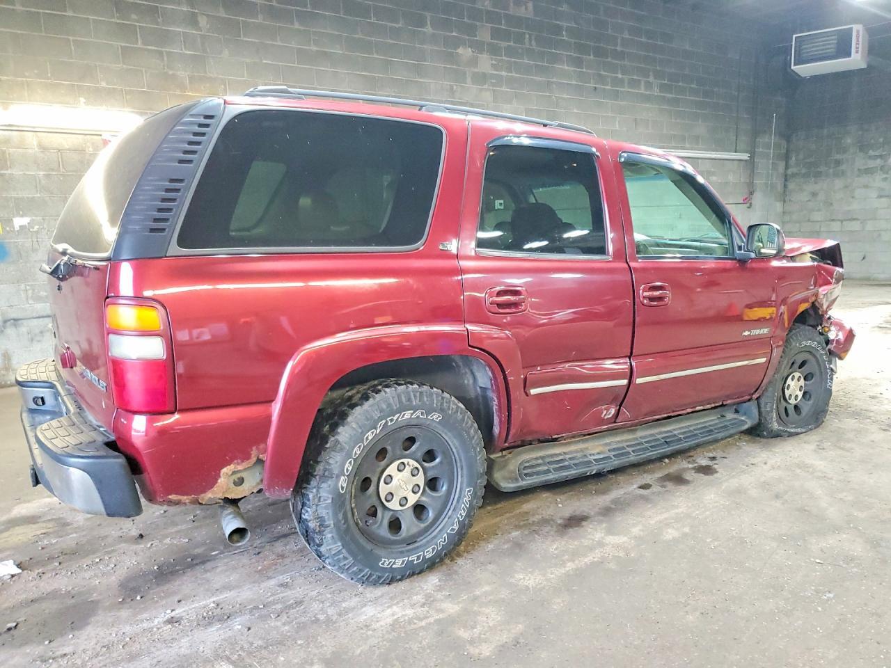 2003 CHEVROLET TAHOE K1500 — Фото 3 из 13