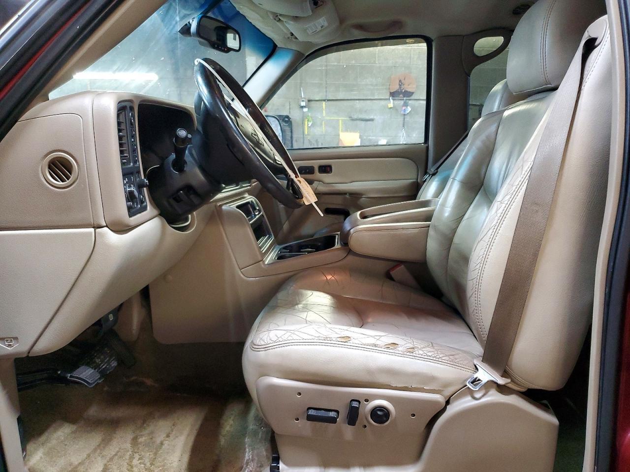 2003 CHEVROLET TAHOE K1500 — Фото 7 из 13