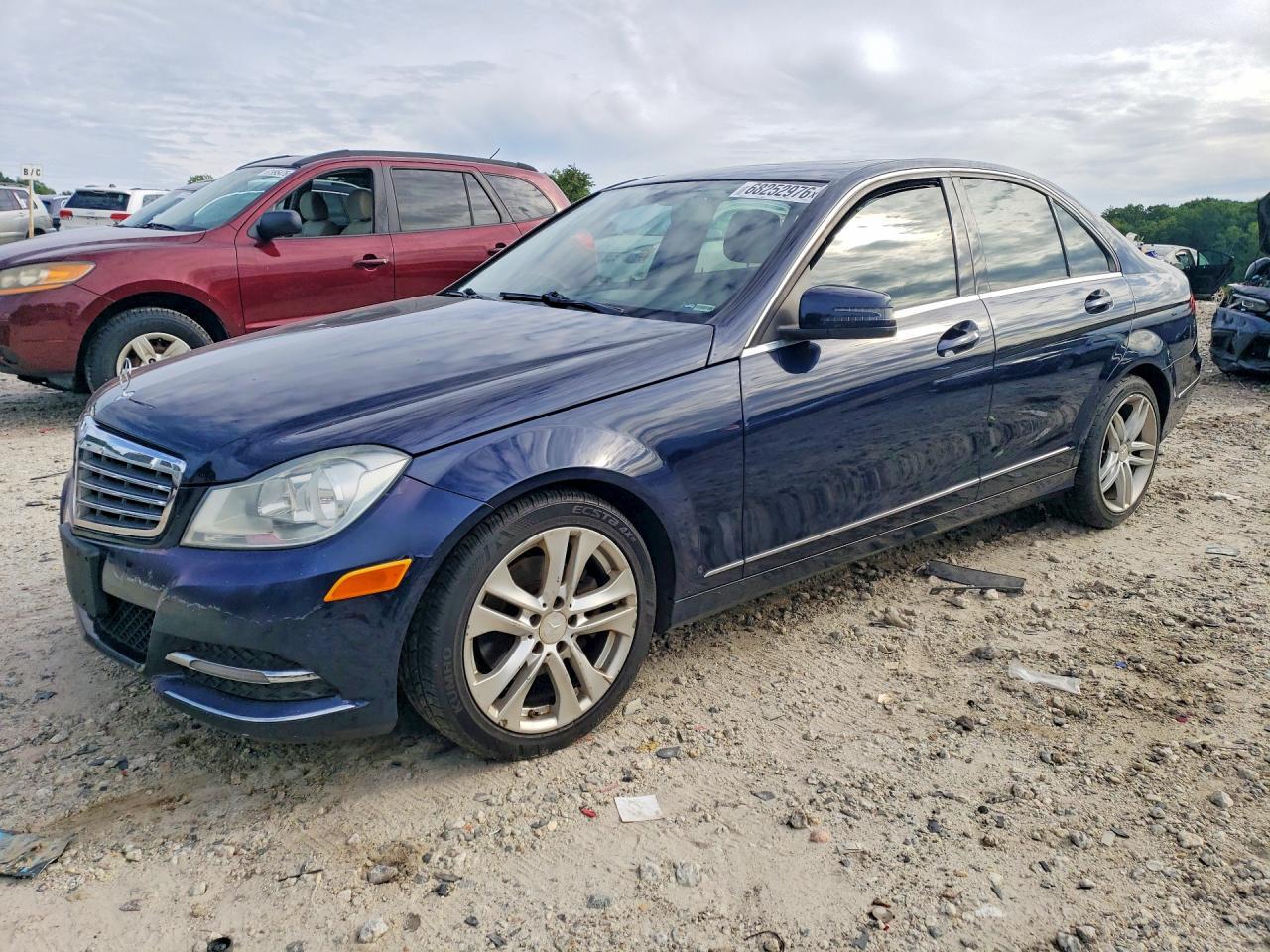 2012 MERCEDES-BENZ C WDDGF8BB0CR229231