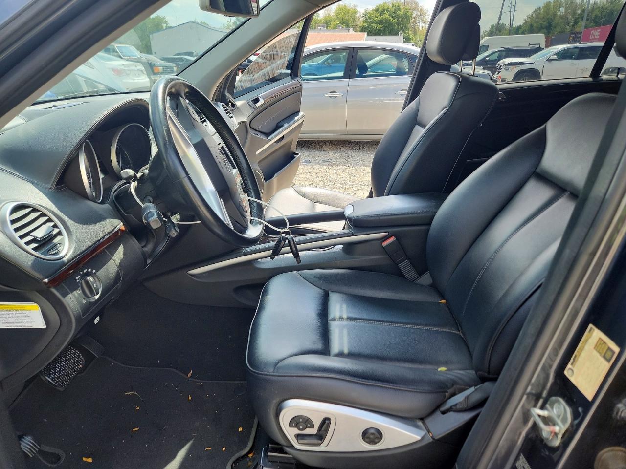 2012 MERCEDES-BENZ GL 450 4MATIC — Фото 7 из 13