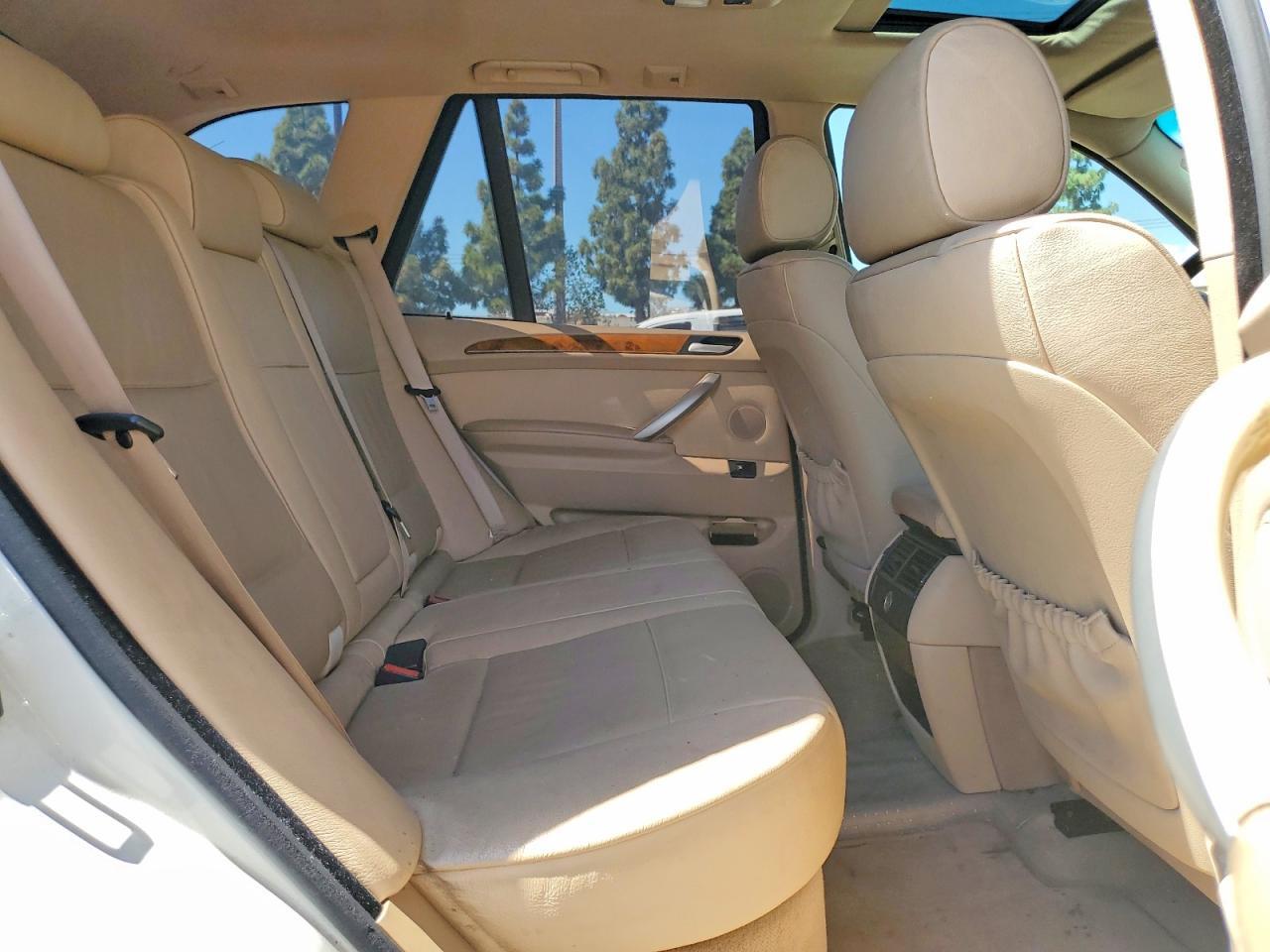 2002 BMW X5 3.0I — Фото 11 из 13