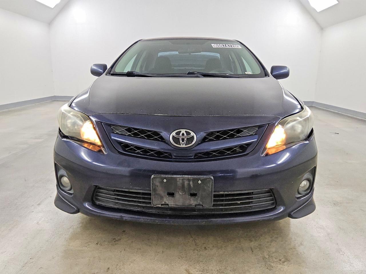 2011 TOYOTA COROLLA S — Фото 5 из 12