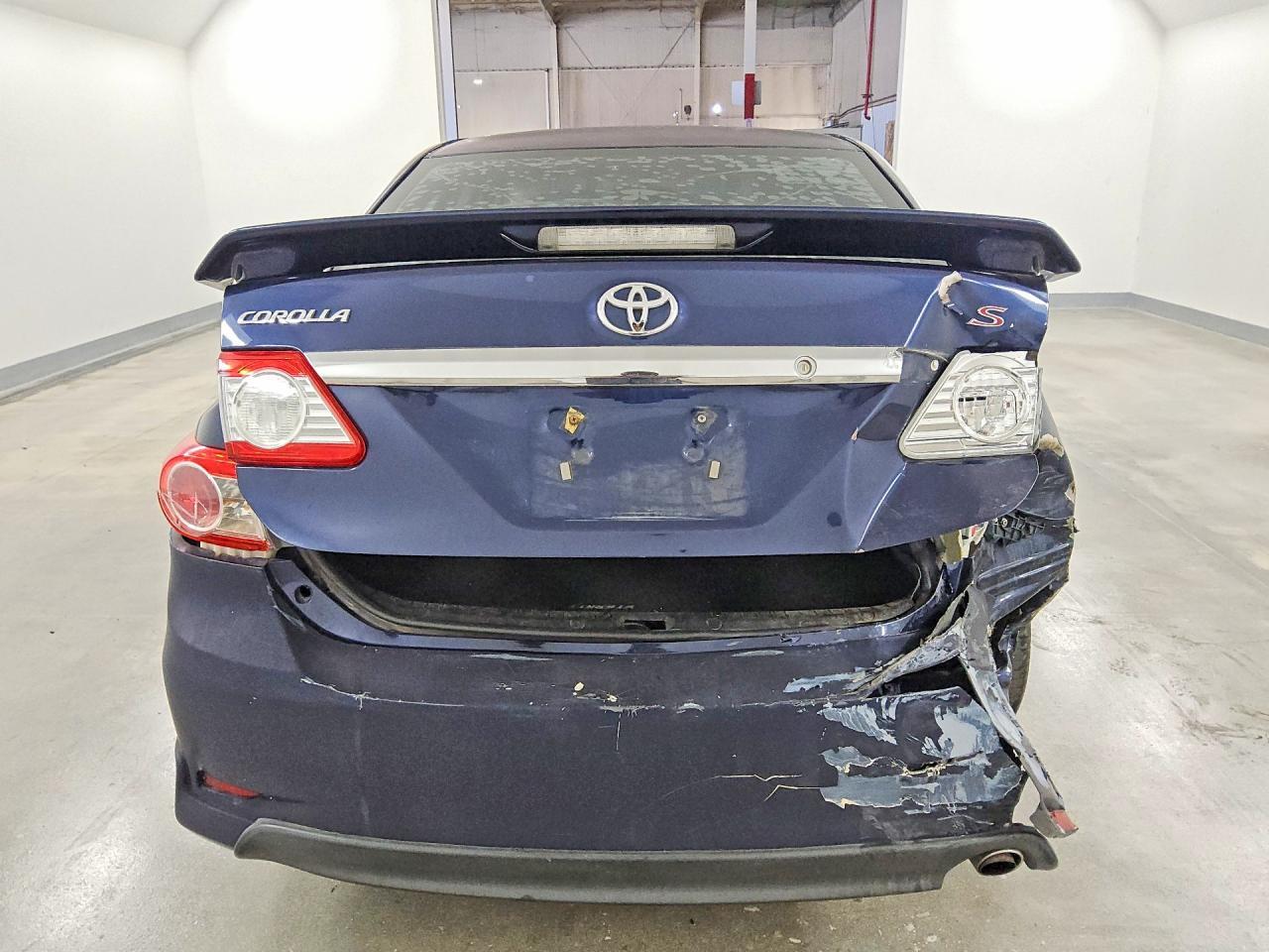 2011 TOYOTA COROLLA S — Фото 6 из 12
