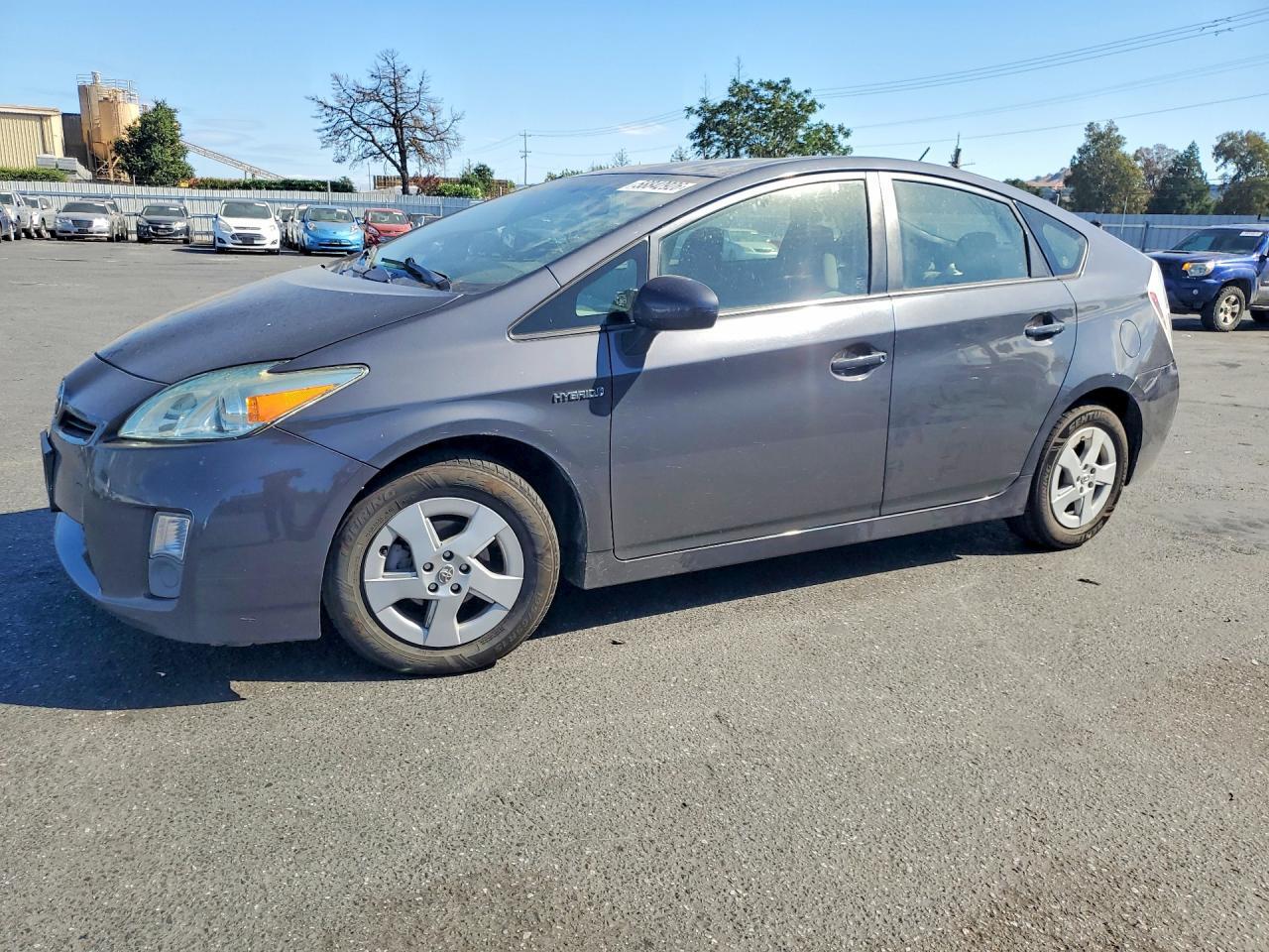 2011 TOYOTA PRIUS JTDKN3DU2B5352026