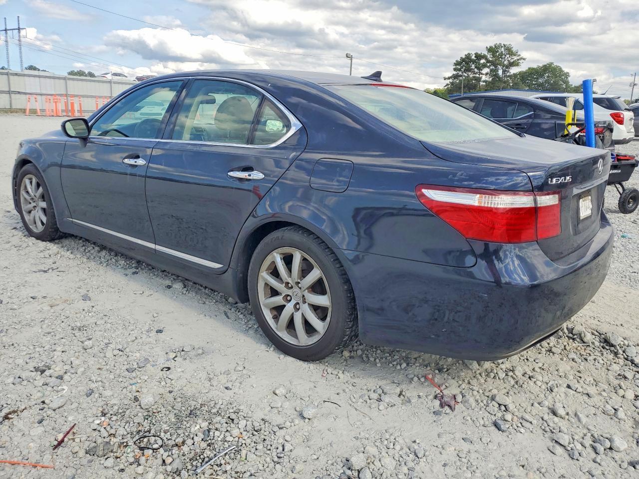 2007 LEXUS LS 460 — Фото 2 из 12