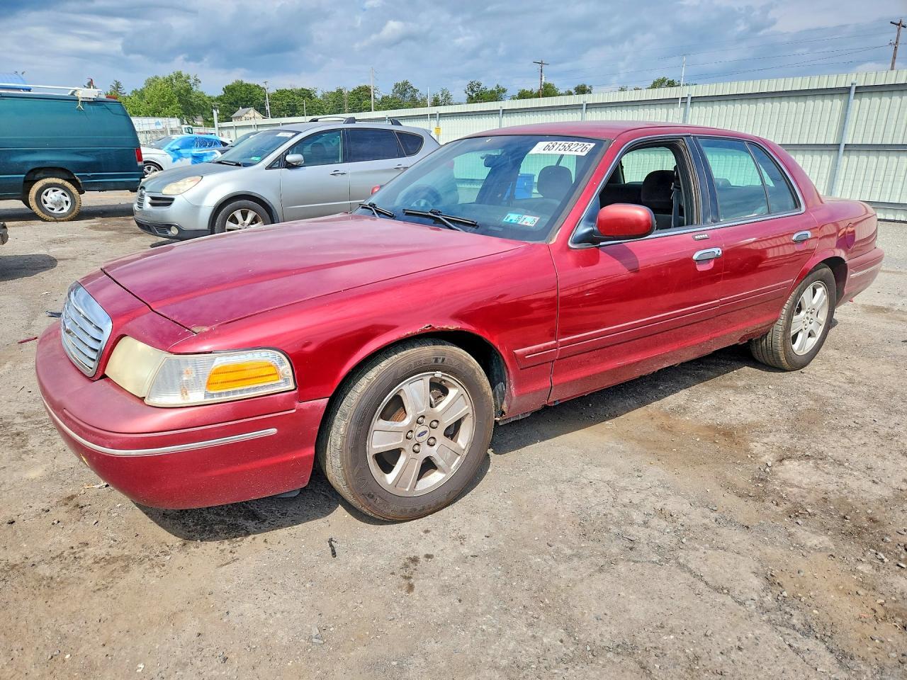 2003 FORD CROWN VICTORIA 2FAFP73W73X153887
