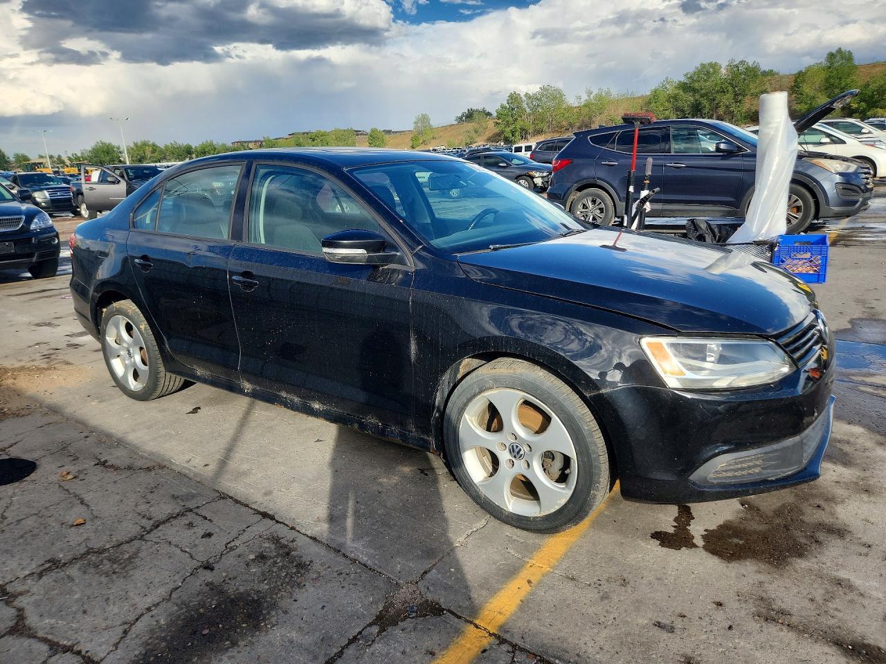 3VWDZ7AJ6BM347935 2011 VOLKSWAGEN JETTA photo no. 4