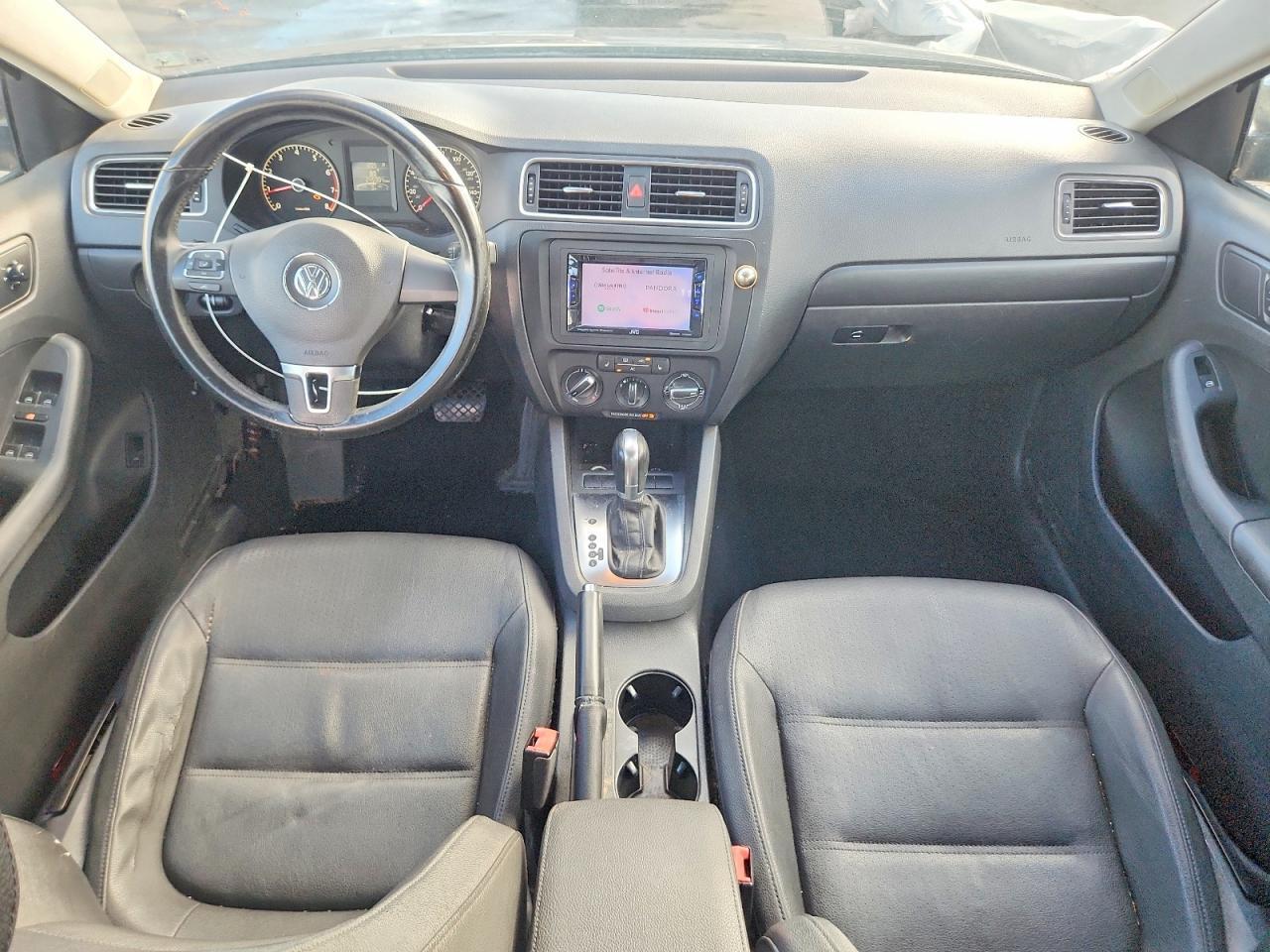 3VWDZ7AJ6BM347935 2011 VOLKSWAGEN JETTA photo no. 8