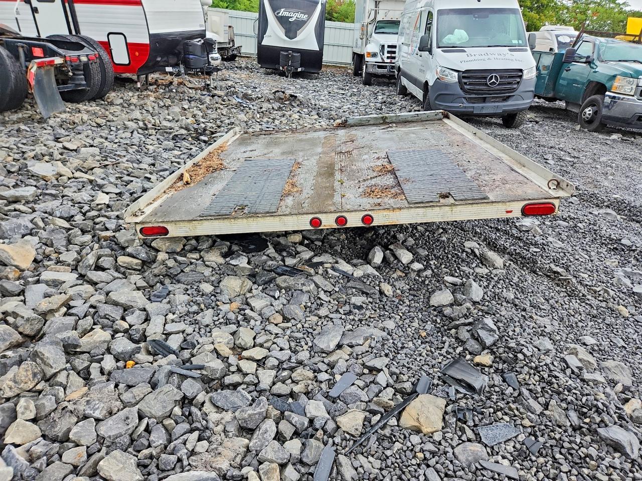 1995 TRITON  UTILITY TRAILER — Фото 6 из 9