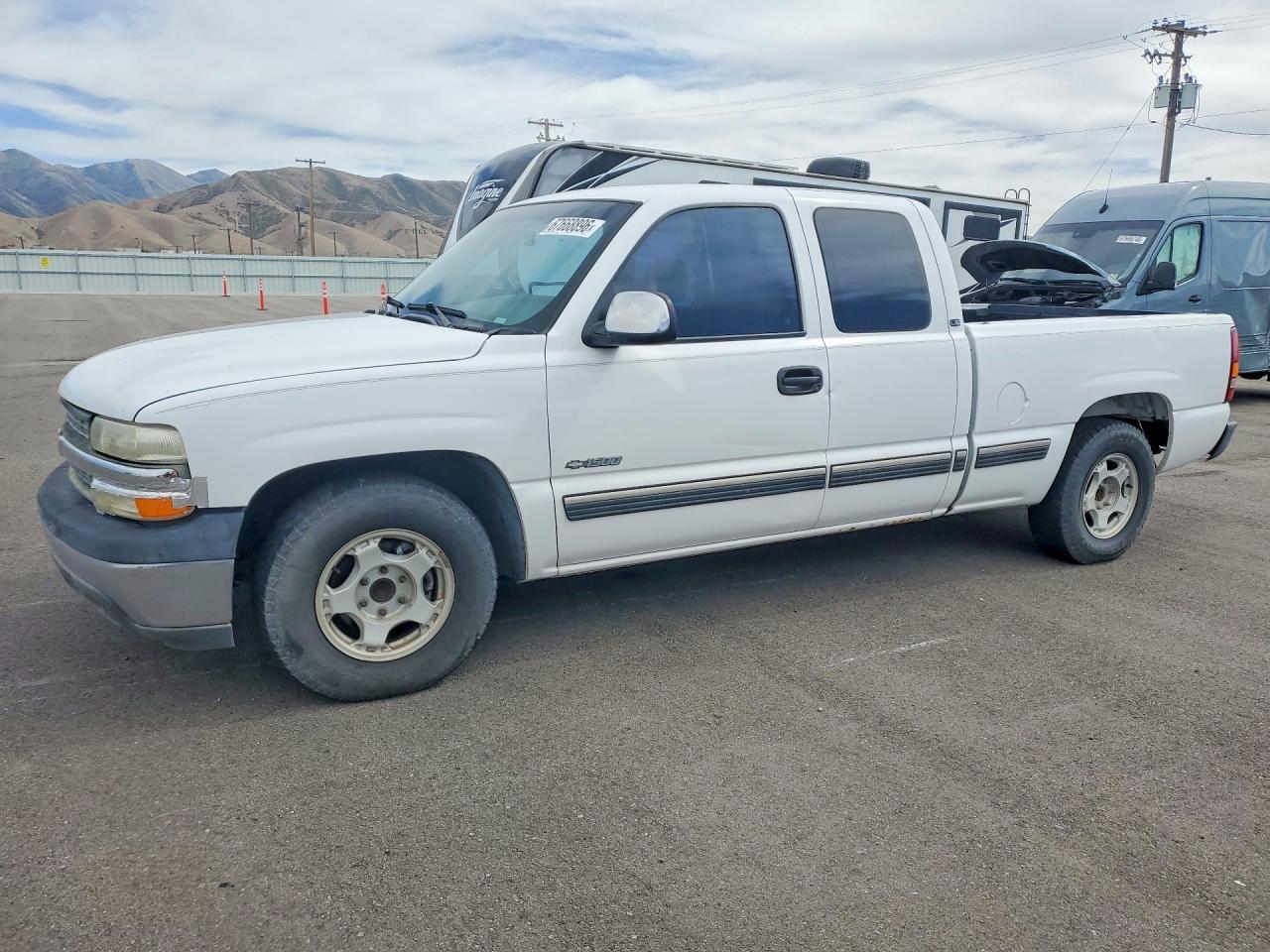 2001 CHEVROLET SILVERADO 1GCEC19V31Z150456