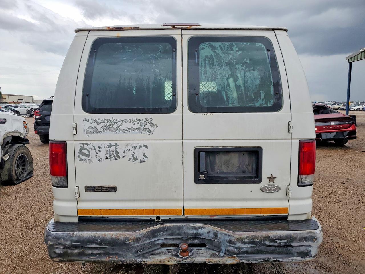 1FTNE24291HA18787 2001 FORD ECONOLINE photo no. 6