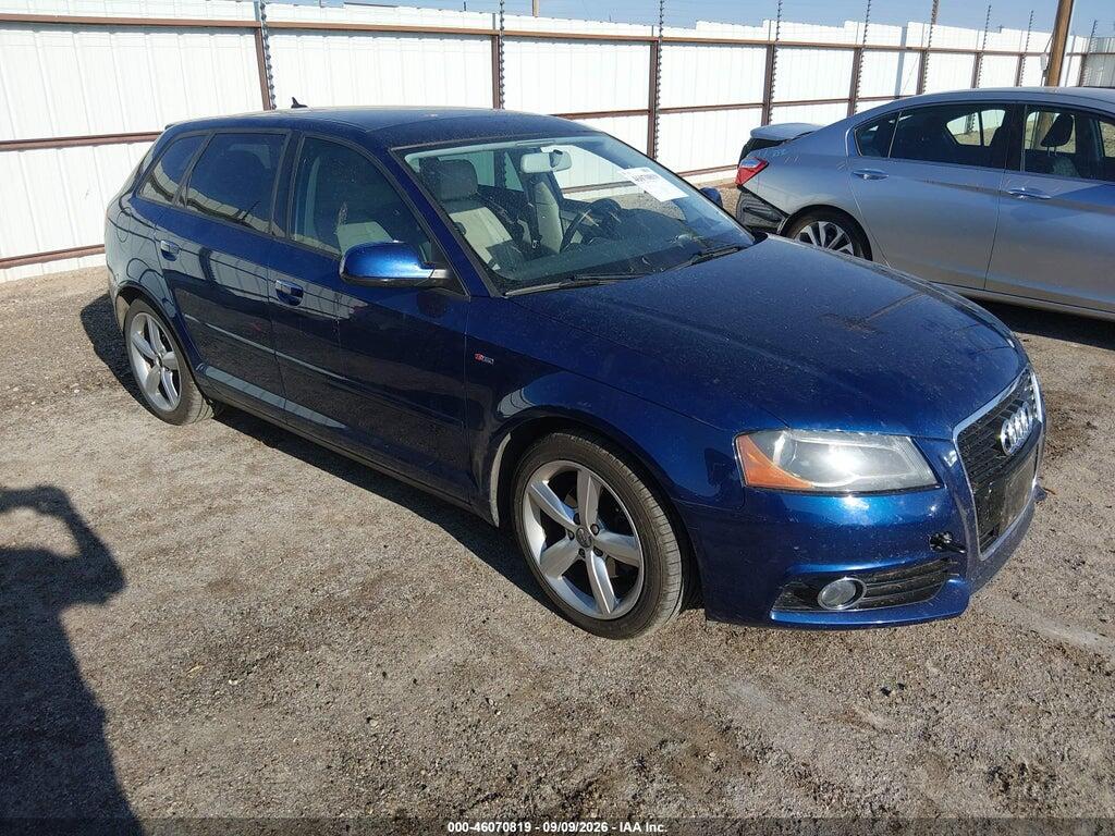 2013 AUDI A3 WAUKJAFMXDA030822