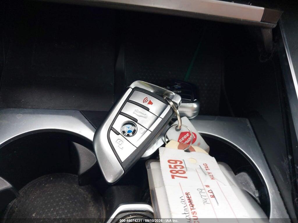 5UXCW2C03N9J12702 2022 BMW X7 photo no. 11