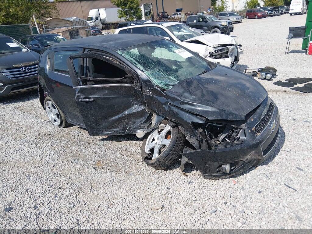 2015 CHEVROLET SONIC 1G1JE6SB5F4101973