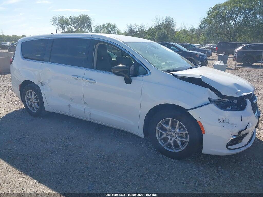 2024 CHRYSLER PACIFICA 2C4RC1BGXRR125041