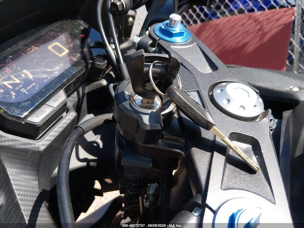 MLHPC6257M5200543 2021 HONDA CBR500 photo no. 11