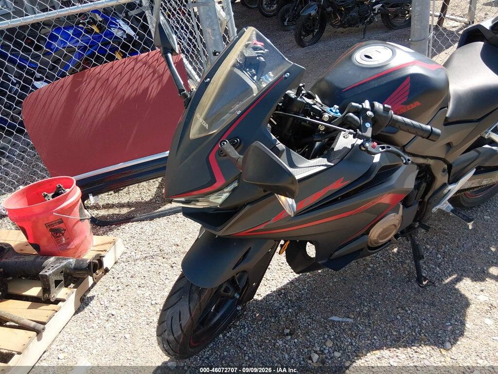 MLHPC6257M5200543 2021 HONDA CBR500 photo no. 2