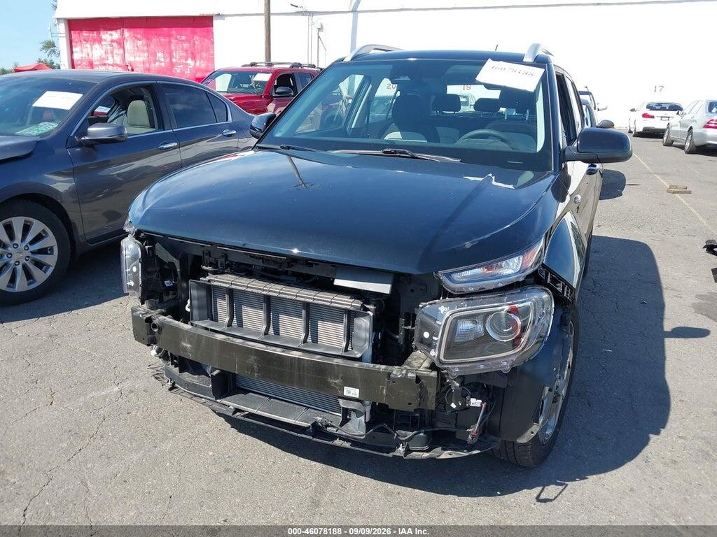 KMHRC8A30PU257115 2023 HYUNDAI VENUE photo no. 6