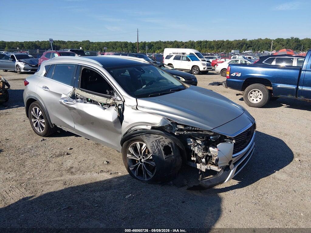 2018 INFINITI QX30 SJKCH5CR1JA049696