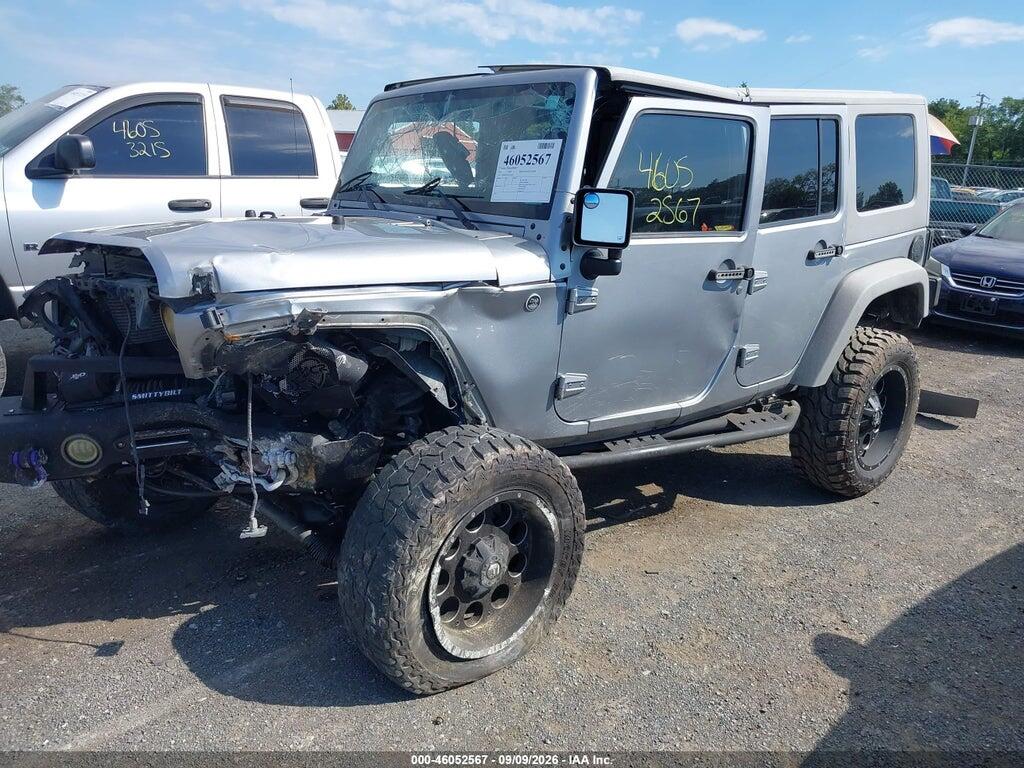 1C4BJWEG1FL605330 2015 JEEP WRANGLER UNLIMITED photo no. 2