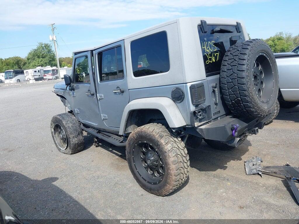 1C4BJWEG1FL605330 2015 JEEP WRANGLER UNLIMITED photo no. 3