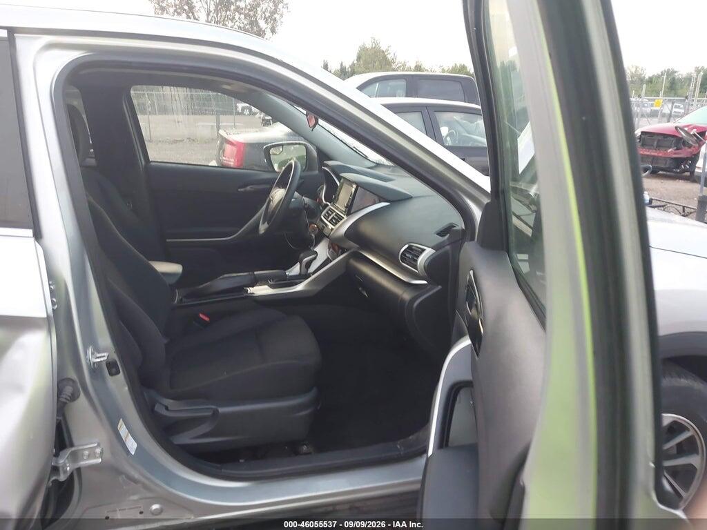 JA4AS3AA4LZ029986 2020 MITSUBISHI ECLIPSE CROSS photo no. 5