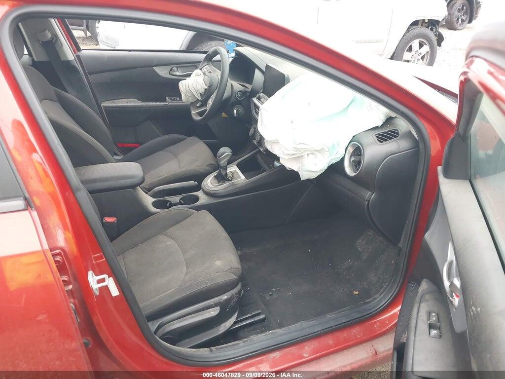 3KPF24AD7NE434444 2022 KIA FORTE photo no. 5