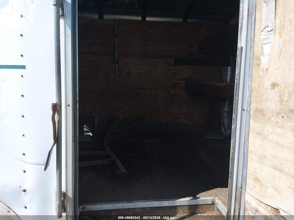 4T6UB1621VM005451 1997 TRAILER AVENGER 16' ENCLOSED photo no. 5