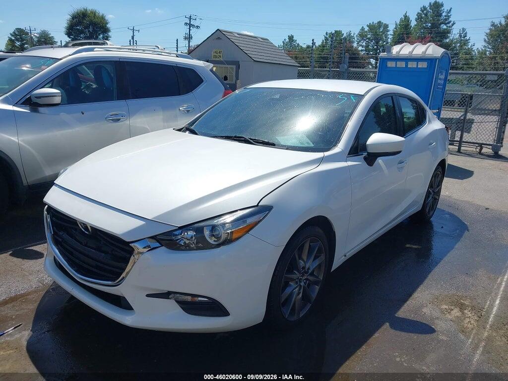 3MZBN1V30JM275088 2018 MAZDA MAZDA3 photo no. 2