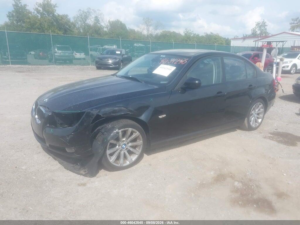 WBAPH7C59BE676151 2011 BMW 328I photo no. 2