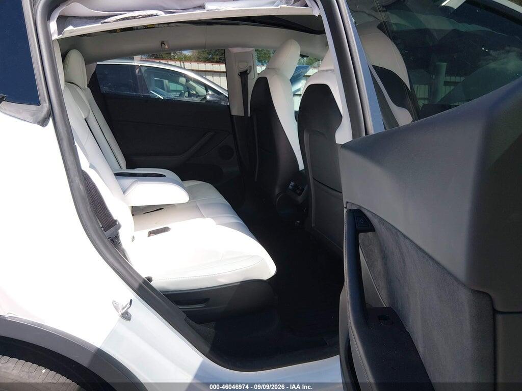 7SAYGAEE9PF784458 2023 TESLA MODEL Y photo no. 8