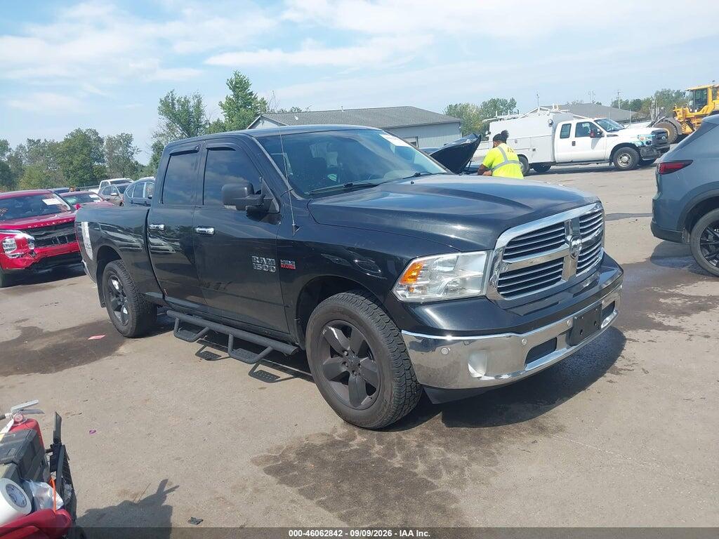 2018 RAM 1500 1C6RR7GT7JS144390