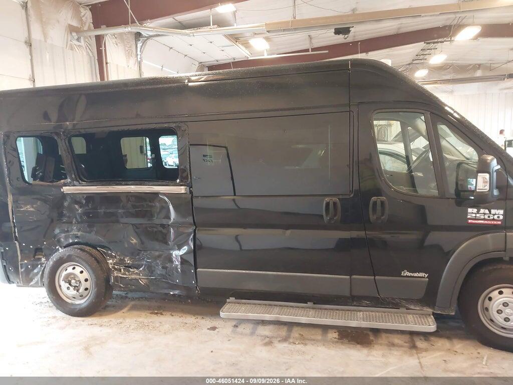 3C7WRVPG2JE129921 2018 RAM PROMASTER 2500 photo no. 12