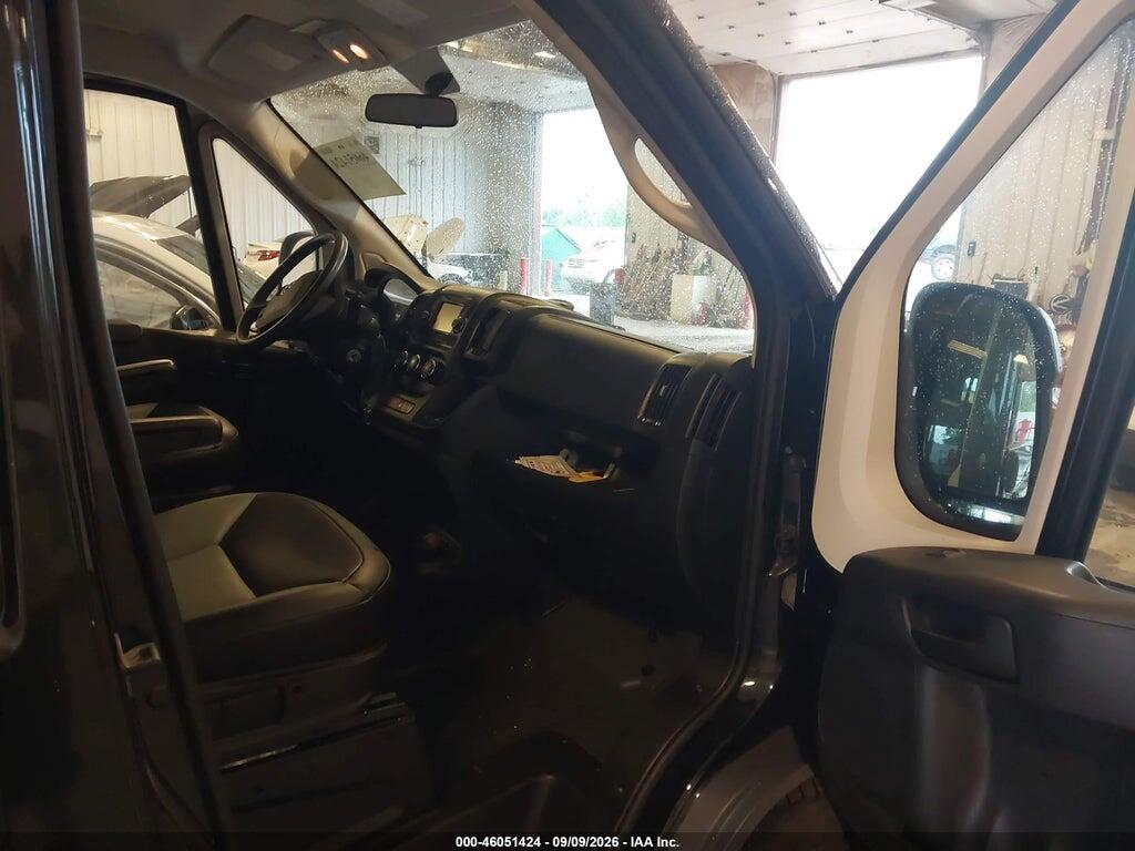 3C7WRVPG2JE129921 2018 RAM PROMASTER 2500 photo no. 5