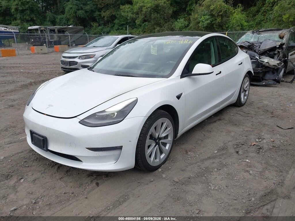 2022 TESLA MODEL 3 LONG RANGE DUAL MOTOR ALL-WHEEL DRIVE — Фото 2 из 16