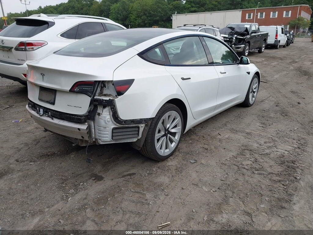 2022 TESLA MODEL 3 LONG RANGE DUAL MOTOR ALL-WHEEL DRIVE — Фото 4 из 16