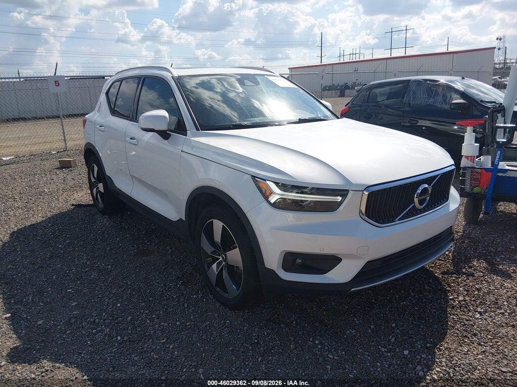 2021 VOLVO XC40 YV4162UK9M2493968
