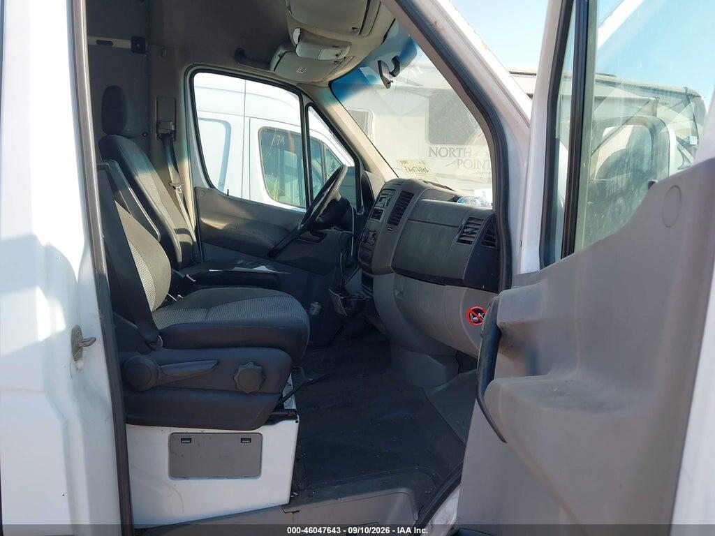 WDYPF4CC5B5575599 2011 FREIGHTLINER SPRINTER 3500 photo no. 6