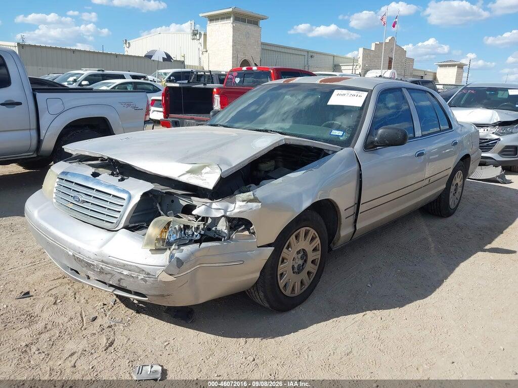 2FAFP71W34X173476 2004 FORD CROWN VICTORIA photo no. 2