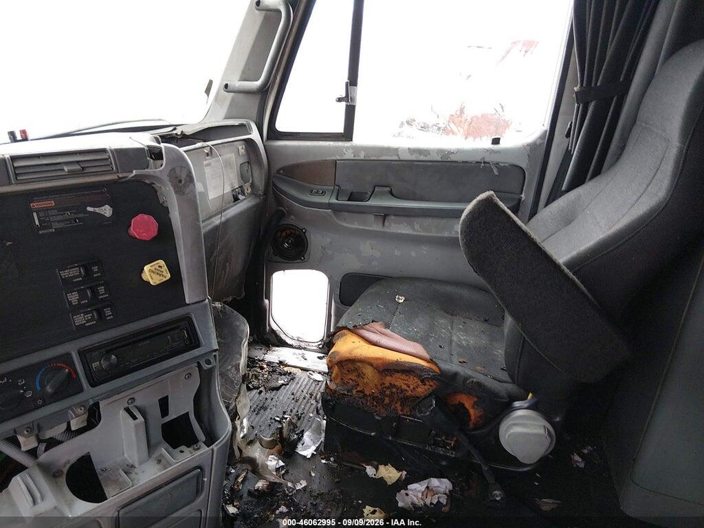1FUJA6CK76LU93306 2006 FREIGHTLINER CONVENTIONAL photo no. 12