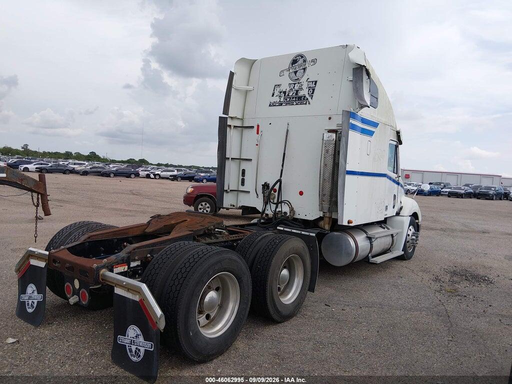 1FUJA6CK76LU93306 2006 FREIGHTLINER CONVENTIONAL photo no. 4