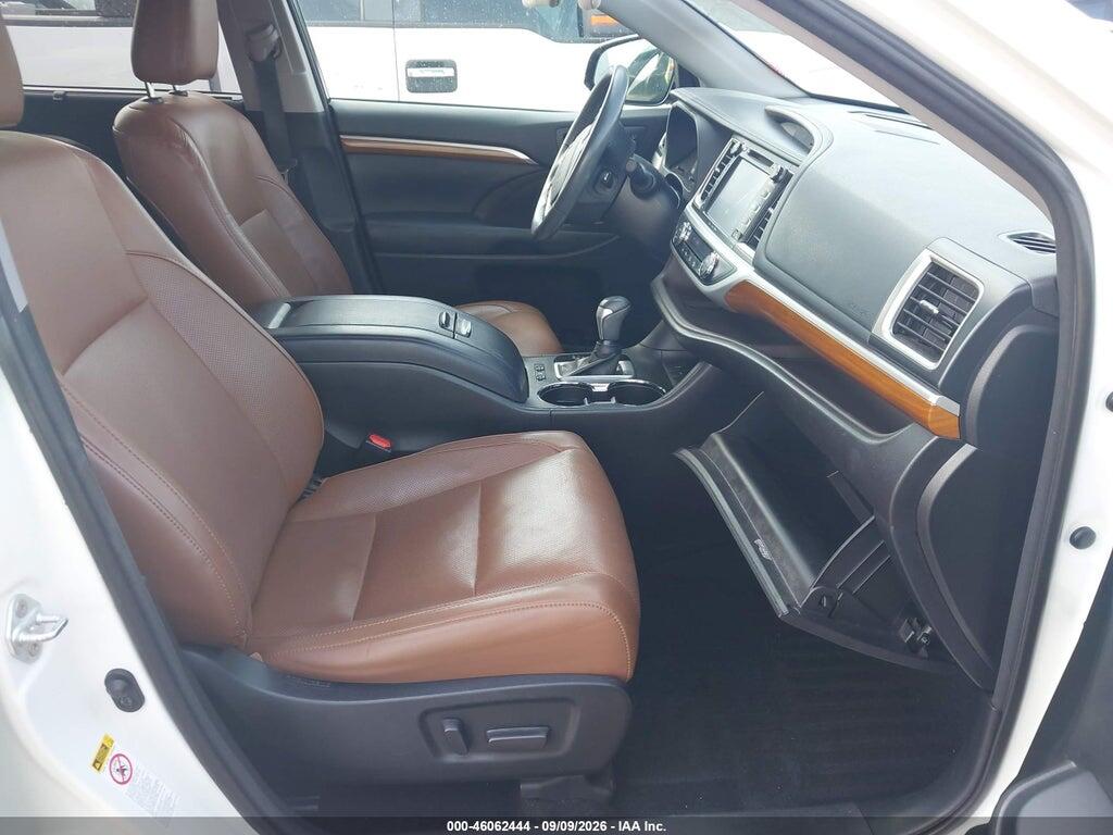 5TDYZRFH9JS239278 2018 TOYOTA HIGHLANDER photo no. 5