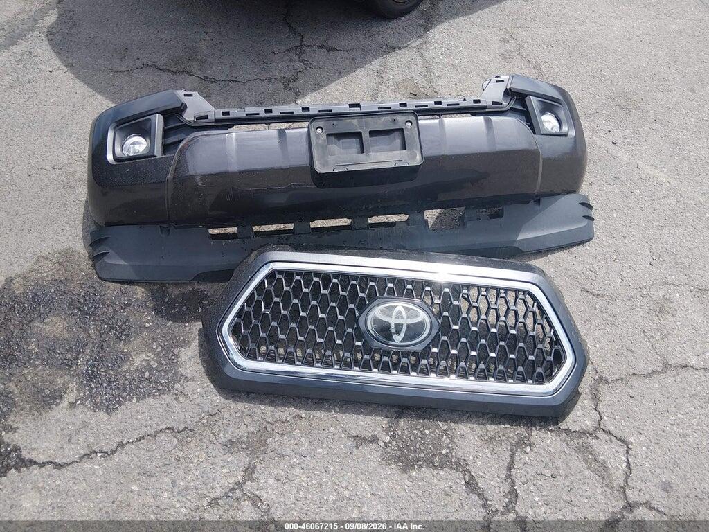 3TMBZ5DN4JM015925 2018 TOYOTA TACOMA photo no. 12
