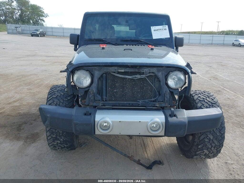1J4HA5H19BL509283 2011 JEEP WRANGLER UNLIMITED photo no. 6