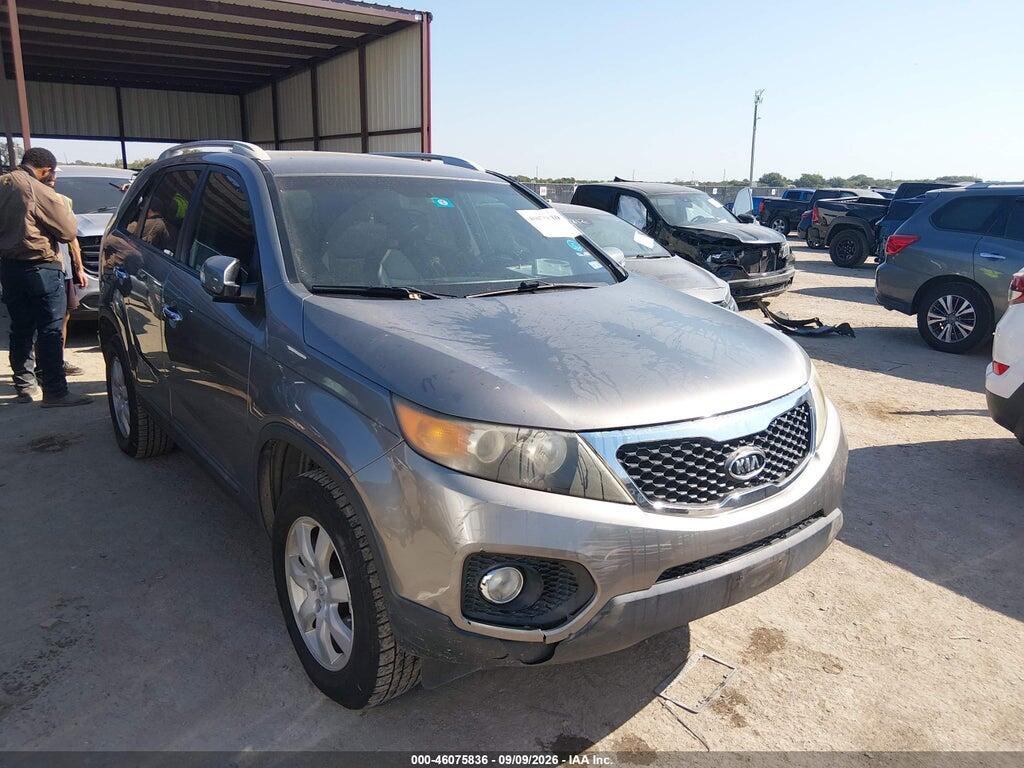 2011 KIA SORENTO 5XYKT4A12BG098623
